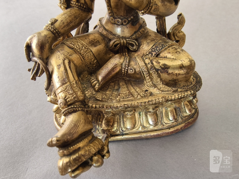 A GILT-BRONZE FIGURE OF SYAMATARA - 图16